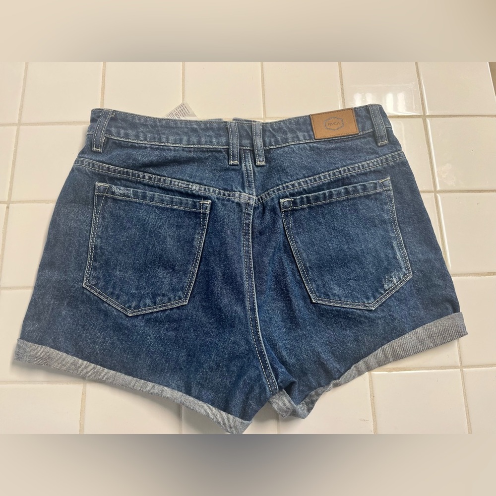 RVCA hi-roller hi-rise short